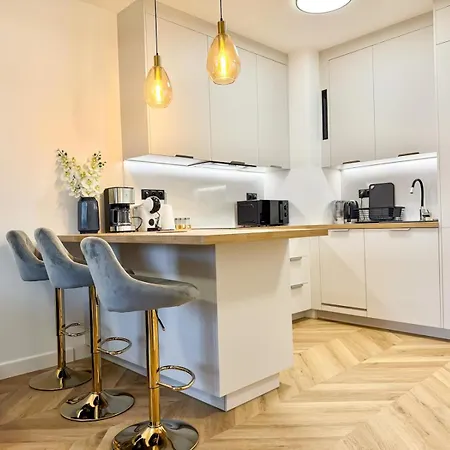 Διαμέρισμα Jarzebinowa Loft Iii By Jumpinhere Nowy Dwór Mazowiecki